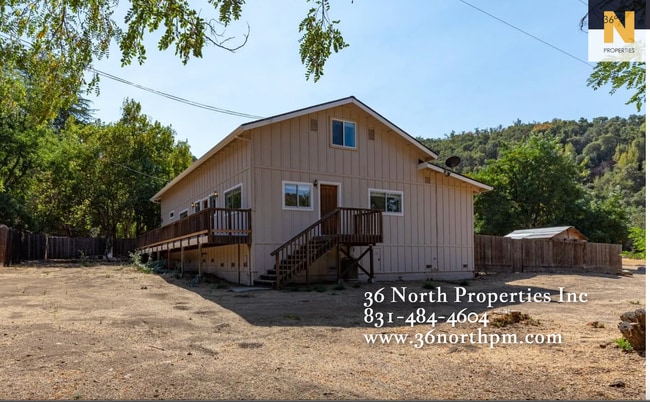 20500 Cachagua Rd in Carmel Valley, CA - Building Photo - Building Photo