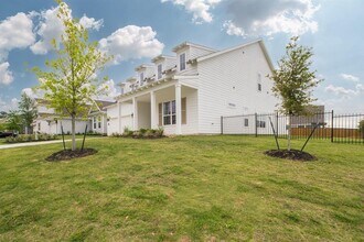 2344 Goldenglade Dr in Conroe, TX - Building Photo - Building Photo