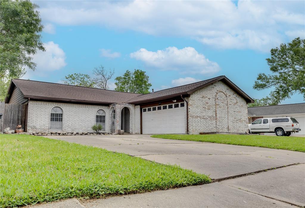 863 Ramada Dr in Houston, TX - Building Photo