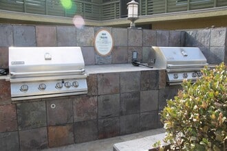 1410 W Lambert Rd, Unit 203 in La Habra, CA - Building Photo - Building Photo