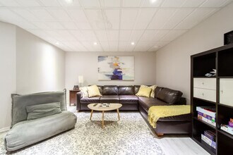 21228-21291 91 Ave NW in Edmonton, AB - Building Photo - Building Photo