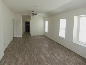 113 Lambert St in Leander, TX - Building Photo - Building Photo