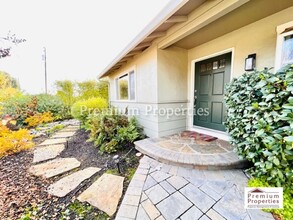 8 Cody Ct in San Ramon, CA - Building Photo - Building Photo