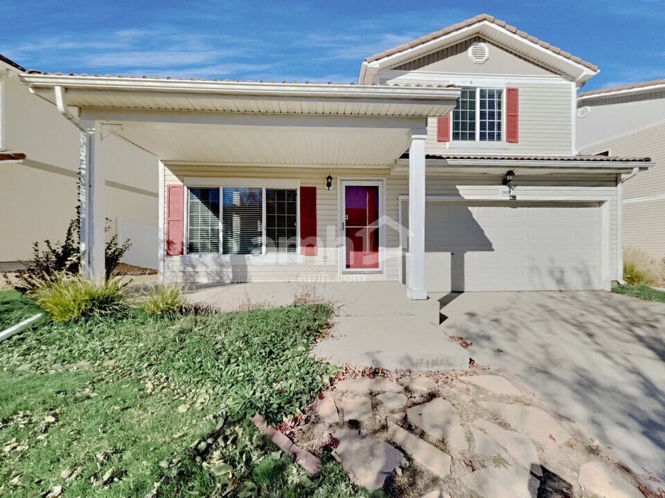 19459 E 50th Dr in Denver, CO - Building Photo