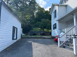 74 1st St in Walden, NY - Building Photo - Building Photo