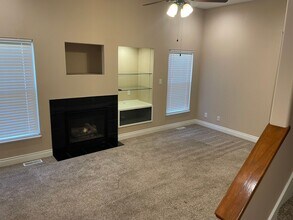 4462 SW Colly Creek Dr in Topeka, KS - Building Photo - Building Photo