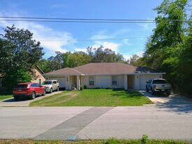 7408 Mead Dr, Unit 7408 Mead dr in Spring Hill, FL - Building Photo
