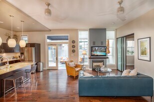 840 Island Ave in San Diego, CA - Building Photo