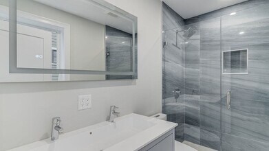 555 E 5th St in Boston, MA - Building Photo - Building Photo