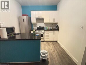 25 Main St in Cambridge, ON - Building Photo - Building Photo