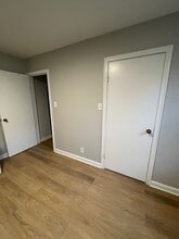 3155 N 52nd St in Milwaukee, WI - Building Photo - Building Photo