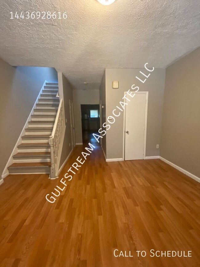 property at 2704 Presbury St