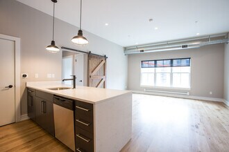 1720 Fairmount in Philadelphia, PA - Building Photo - Building Photo