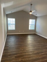 800 Spring Park Rd in Knoxville, TN - Building Photo - Building Photo