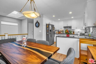 1739 Ford Ave in Redondo Beach, CA - Building Photo - Building Photo