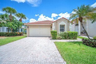17002 NW 10th St in Pembroke Pines, FL - Building Photo