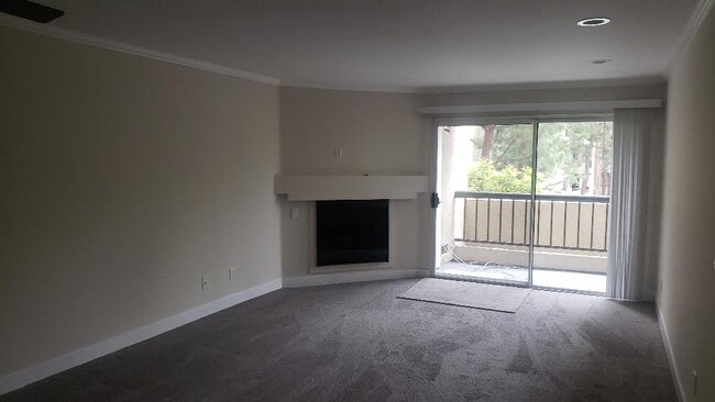 property at 5540 Owensmouth Ave