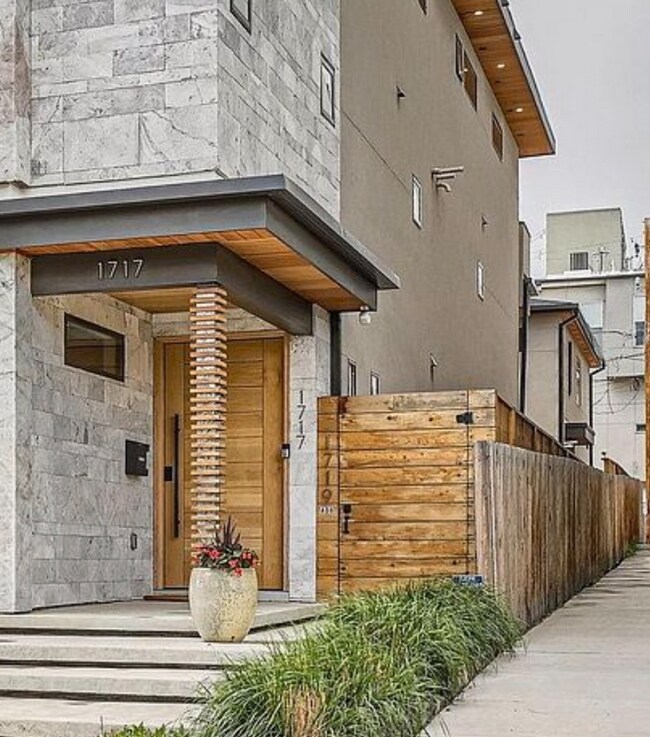 property at 1719 Irving St