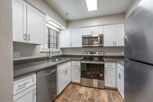 Hidden Lake Condominium Rentals in Sacramento, CA - Building Photo