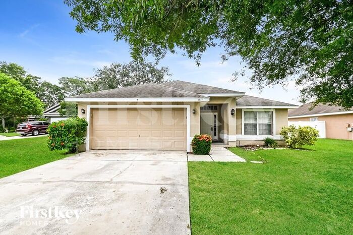 1777 Turtle Rock Dr in Lakeland, FL - Building Photo