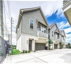 2103 Naomi St in Houston, TX - Building Photo - Building Photo