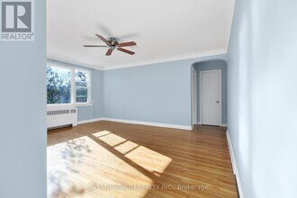 149 Marquette Ave in Ottawa, ON - Building Photo - Building Photo