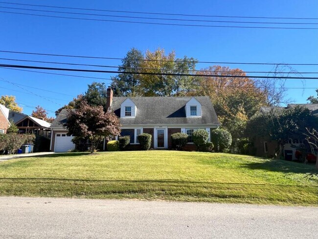 property at 9509 Monroe St