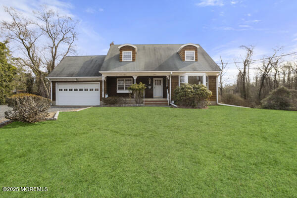 502 Monmouth Rd in West Long Branch, NJ - Building Photo