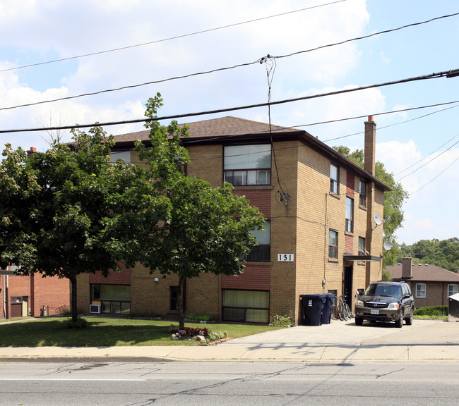 131 Scarlett Rd in Toronto, ON - Building Photo - Primary Photo