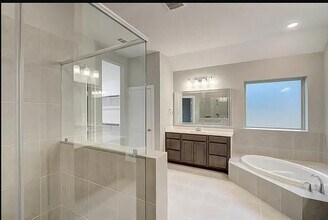 5831 Turquoise Hl Ln in Richmond, TX - Building Photo - Building Photo