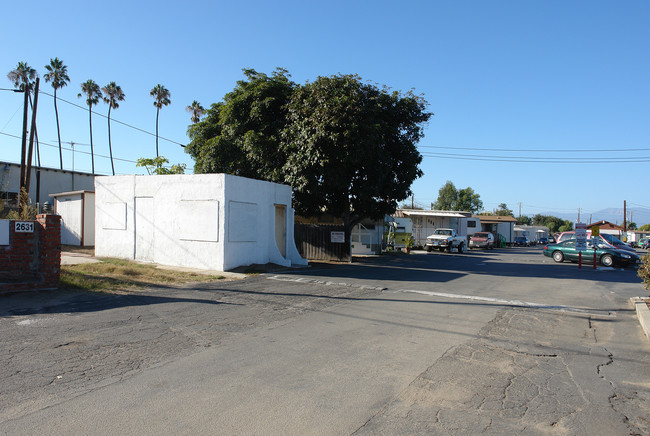 2631 E Ventura Blvd in Oxnard, CA - Building Photo - Building Photo