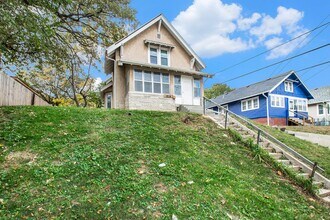 1214 S 25th Ave in Omaha, NE - Building Photo - Building Photo