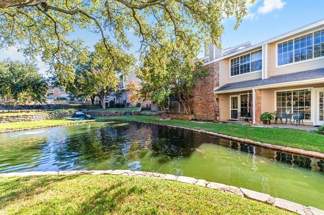 property at 3550 Country Square Dr
