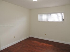 6458 Evans St in Hollywood, FL - Building Photo - Building Photo