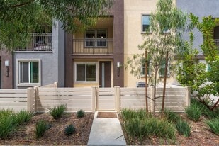 7756 Taylor Ln in Gardena, CA - Building Photo