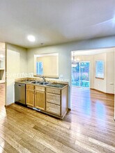 11827 2nd St SE in Lake Stevens, WA - Building Photo - Building Photo