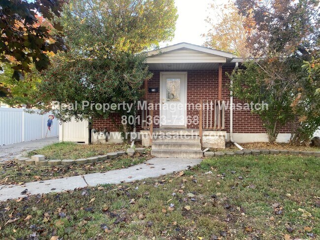 218-220 E 4800 S in Murray, UT - Foto de edificio - Building Photo