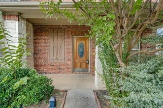 601 Port Royale Way in Euless, TX - Building Photo - Building Photo