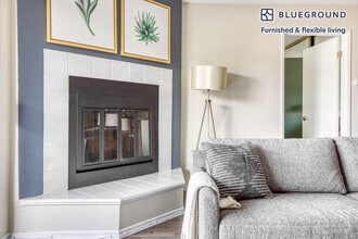 1626 Malcolm Ave in Los Angeles, CA - Building Photo - Building Photo