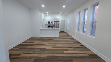 1223 S 53rd St in Philadelphia, PA - Foto de edificio - Building Photo