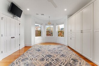 136 St Botolph St in Boston, MA - Building Photo - Building Photo