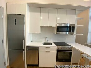 115 Mt Auburn St in Cambridge, MA - Building Photo - Building Photo