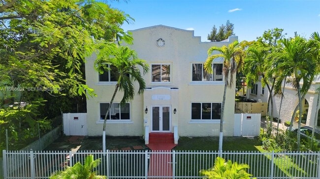 property at 1630 SW 10th St