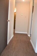 Lakeview Manor in Inuvik, NT - Building Photo - Building Photo