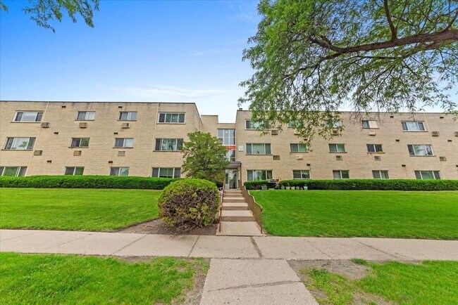 700 McKinley Ave