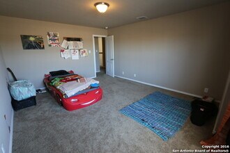 618 Holliman Pkwy in San Antonio, TX - Building Photo - Building Photo