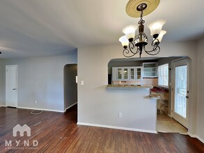 3831 Stone Rd SW in Atlanta, GA - Building Photo - Building Photo