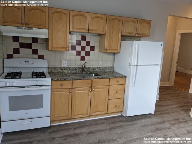 25 Hooper St in Chelsea, MA - Building Photo - Building Photo