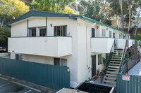 3963 Via Lucero in Santa Barbara, CA - Building Photo - Building Photo