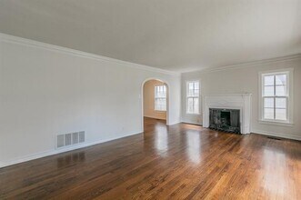 4219 Calmont Ave in Fort Worth, TX - Building Photo - Building Photo